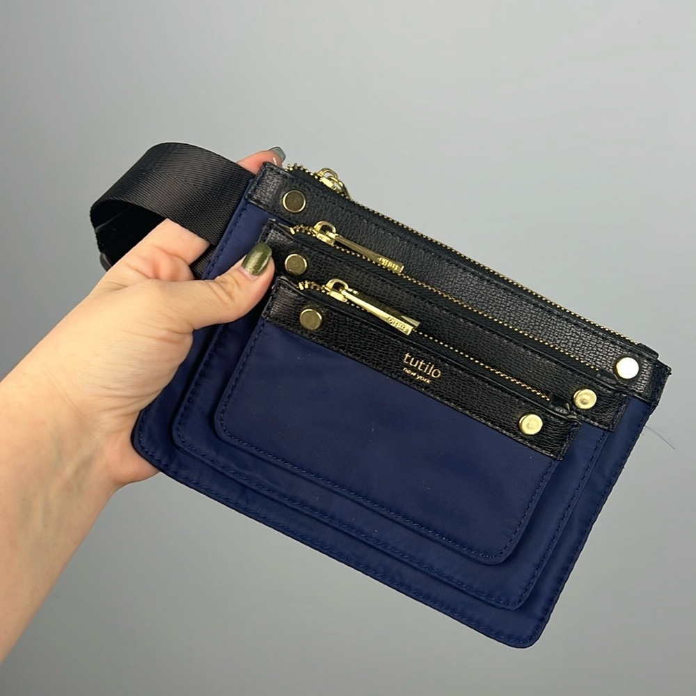 Tutilo New York nylon zippered compartment crossbody sling belt bag